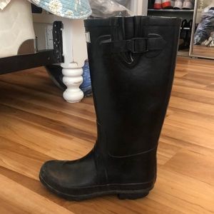 Black Rain Boots